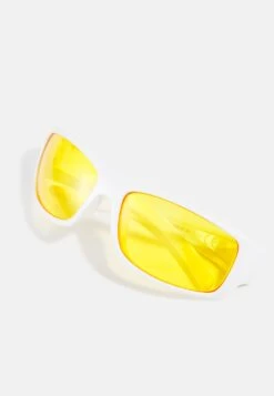 Pier One Unisex - Solbriller -White -Pier One 06212ea48c0f4037abc6a62aa2c032d6
