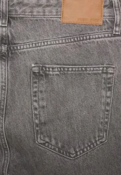 Pier One Mid Raise Straight Fit - Jeans Relaxed Fit - Grey Denim -Pier One 0c7a1c515ecb43fbb441053acc41967b