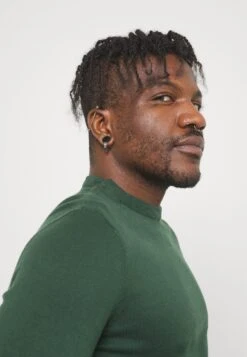 Pier One Strikkegenser - Dark Green -Pier One 21e417311742424cba0e8559e5f65d36