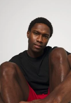 Pier One 3 Pack - Pyjamasbukse - Black/Mottled Dark Grey/Red -Pier One 4f57fa2361ff43dba0b55c4847802e72