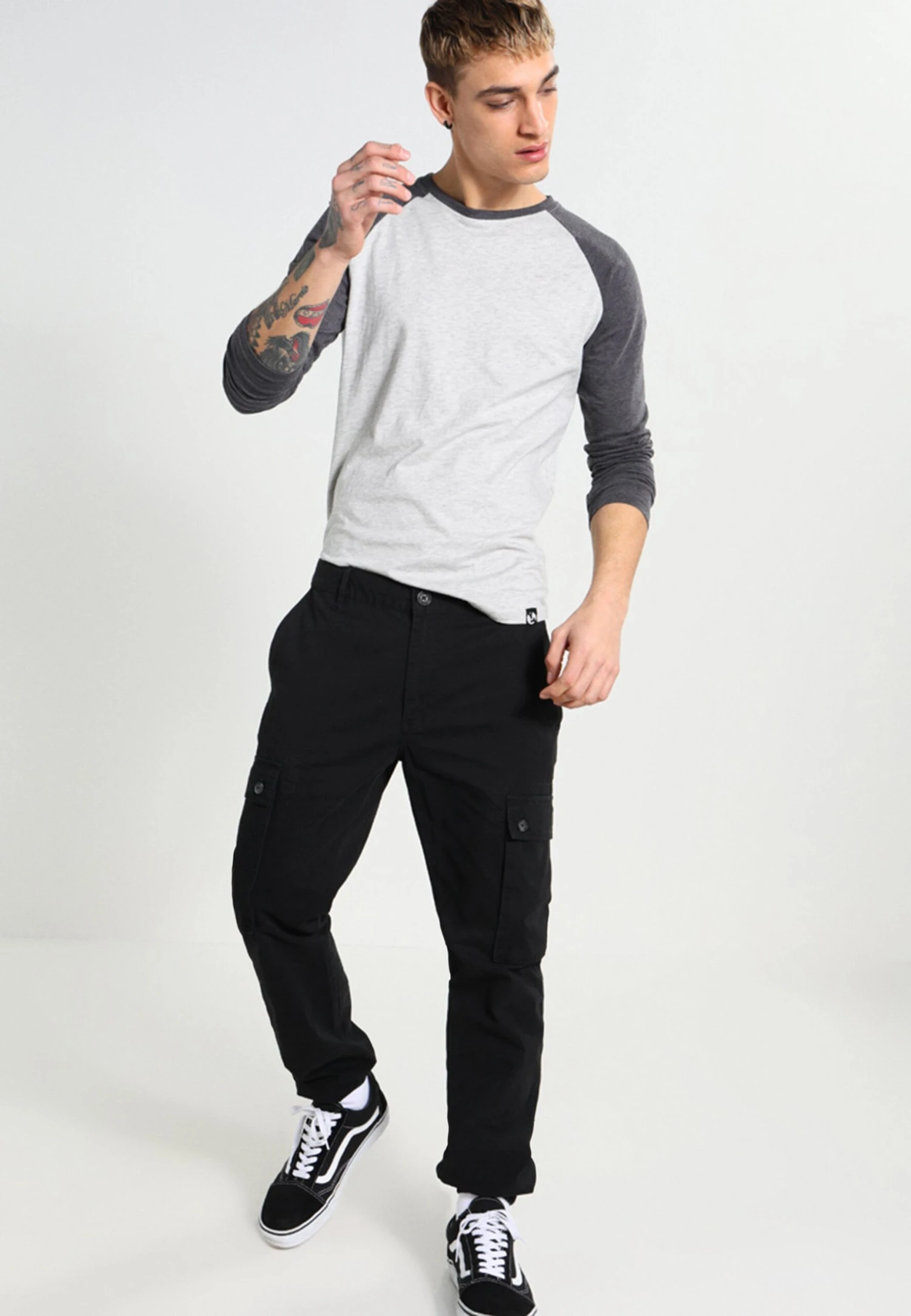 Pier One Cargobukse - Black 3 Pier One Cargobukse - Black - Bilde 2