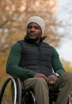 Pier One Vest - Black