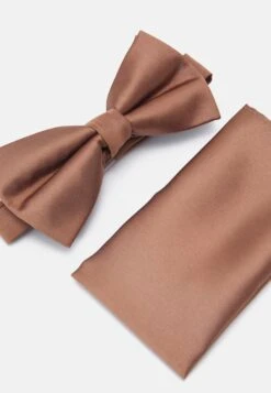 Pier One Set- Andre Accessories - Brown -Pier One 6af7cf88b06048ef8a845d4f3a089f0a