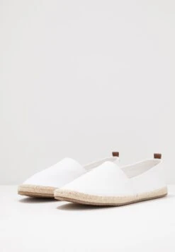 Pier One Rena Espadrille Unisex - Loafers - White -Pier One 7e077ed70ce54cb49199963da195d601