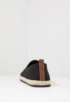 Pier One Rena Espadrille Unisex - Loafers - Black -Pier One 7feacd16e0f641c0a3bc1ce06bef0121