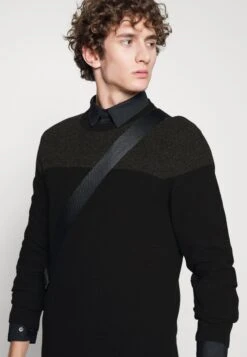 Pier One Strikkegenser - Green/Black -Pier One 8767ec746bd5495aa24d13deb239ae26