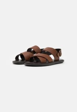 Pier One Unisex - Sandaler - Cognac -Pier One 93d59b6c78964396a0134fb24776a5f7