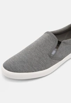 Pier One Unisex - Slippers - Dark Grey 15 Pier One Unisex - Slippers - Dark Grey -Pier One bed098db417f4f42bd3bd6162f332ff0