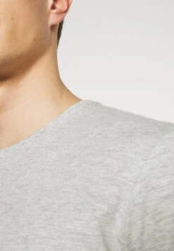 Pier One 3 Pack - T-Shirts - Black/Grey/Bordeaux -Pier One cf2bf76acaa04ce7a9f485db3954ff6b